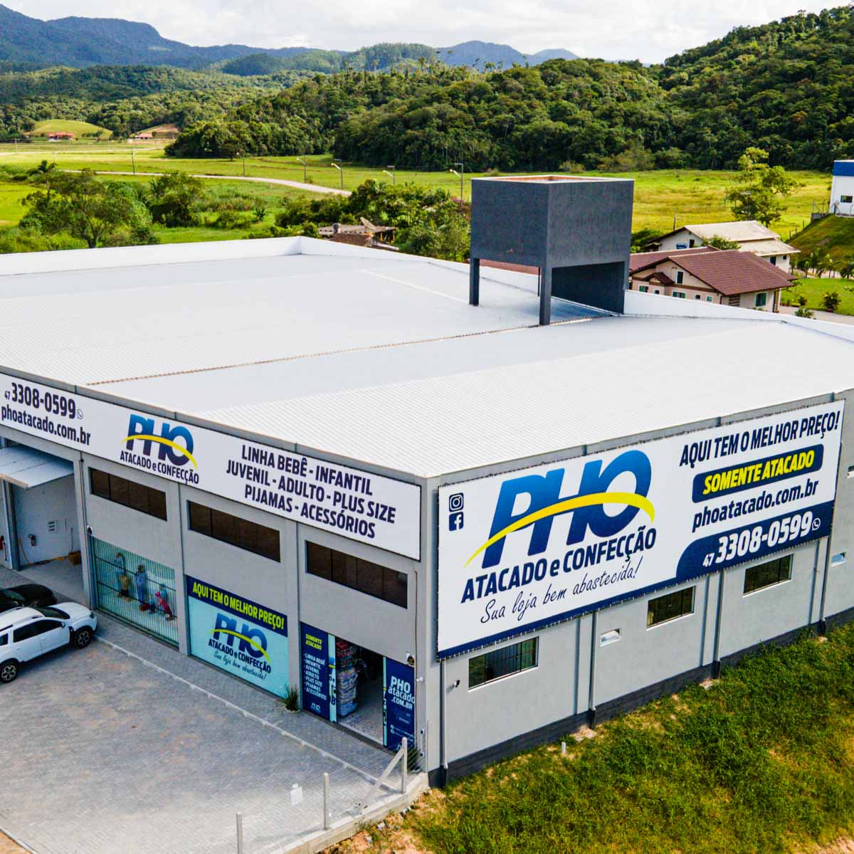 Fachada da PHO Atacado em 2021